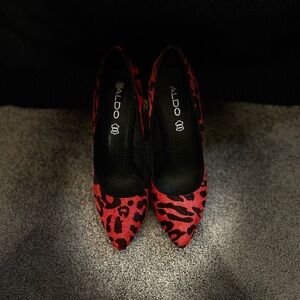 Also Red Faux Print Pump